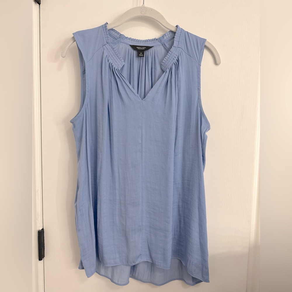 vera wang light blue tank top